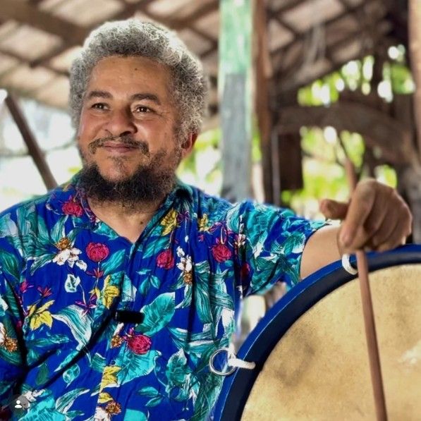 Mestre Maureliano Ribeiro: cientista de tambores, do maracatu tradicional ao manguebeat 
